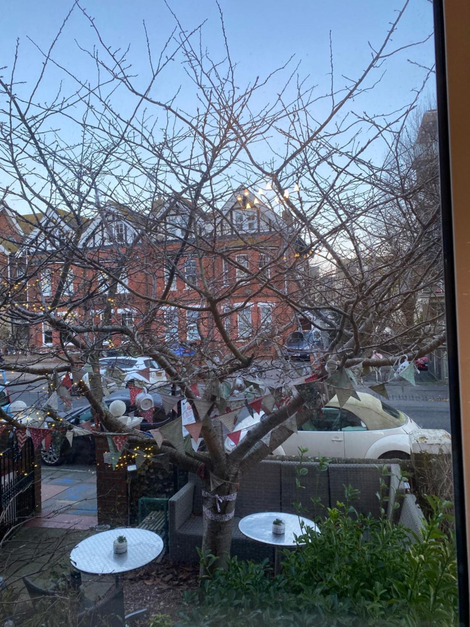 The Cherry Tree Guest House Eastbourne Eksteriør bilde