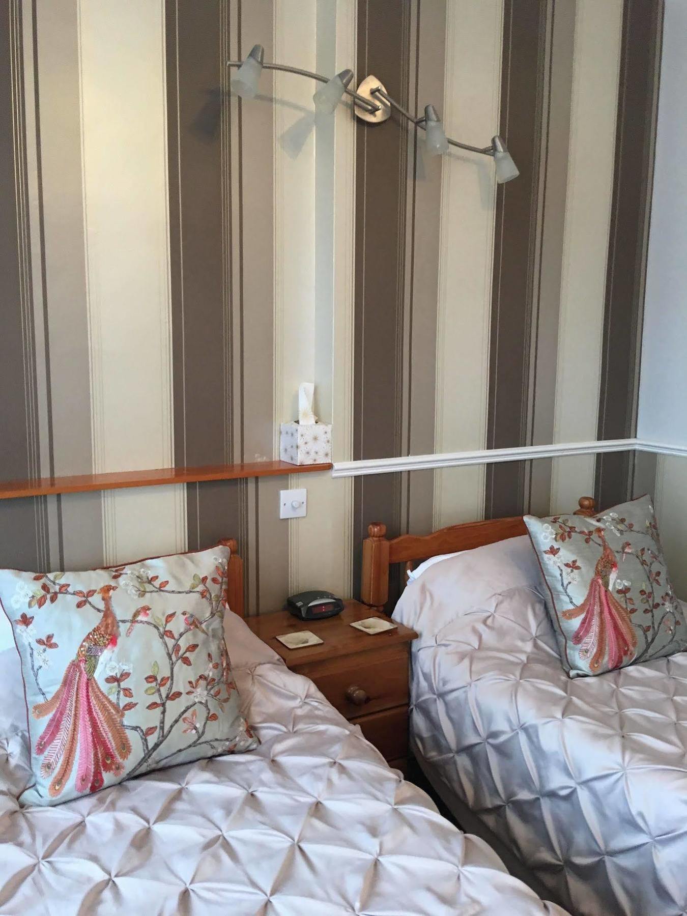 The Cherry Tree Guest House Eastbourne Eksteriør bilde