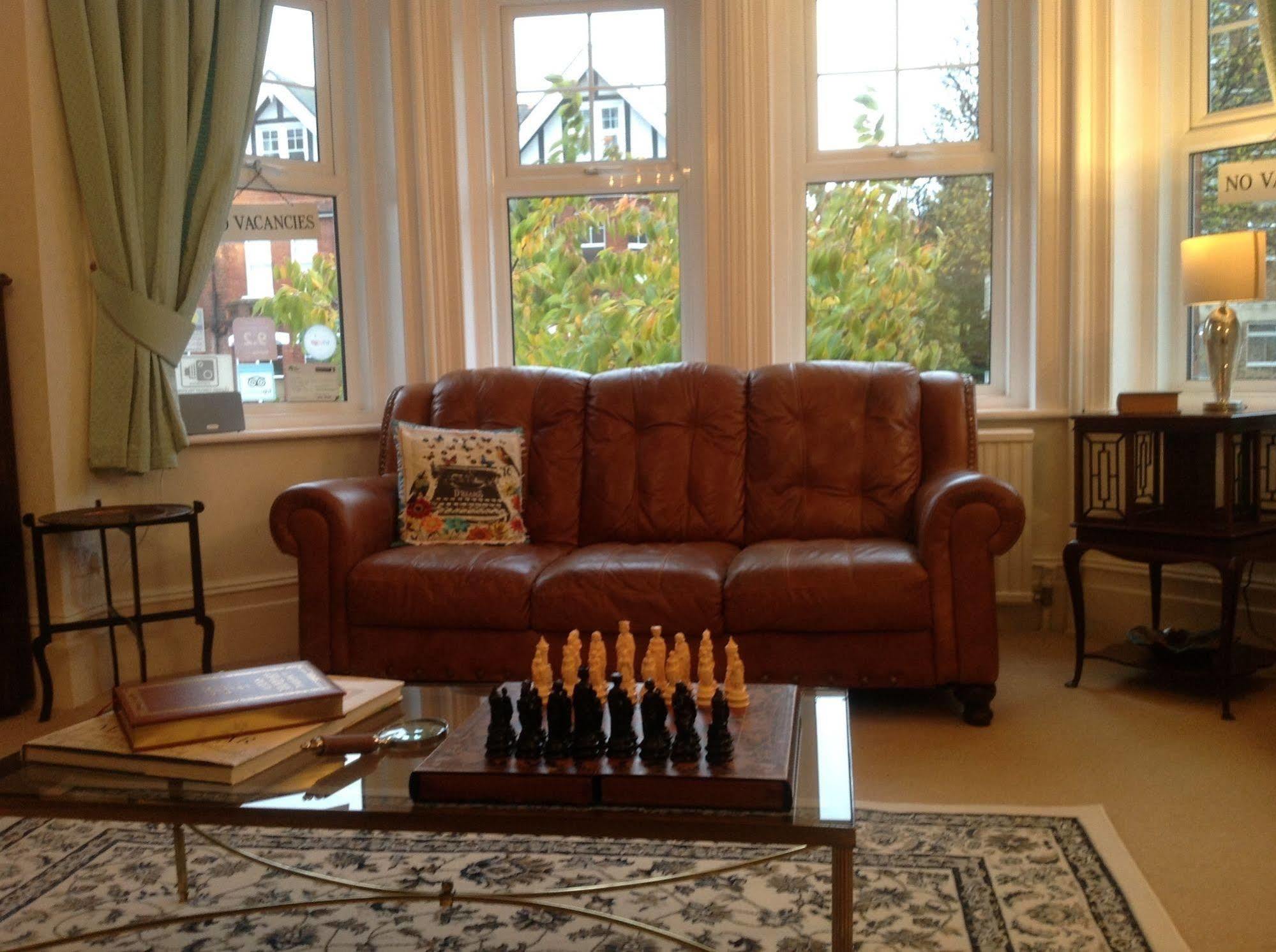 The Cherry Tree Guest House Eastbourne Eksteriør bilde